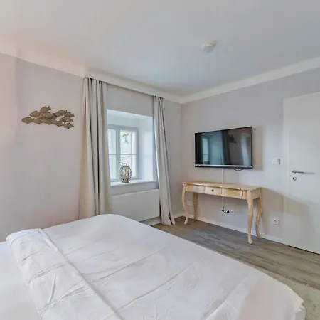 Smile Apartments Zum Goldenen Strauss Dürnstein Extérieur photo