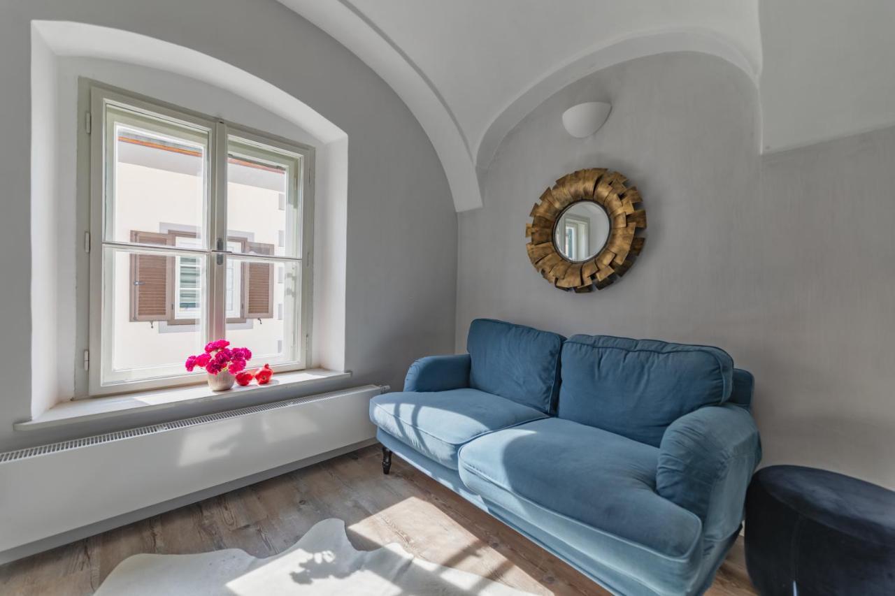 Smile Zum Goldenen Strauss Apartment Duernstein